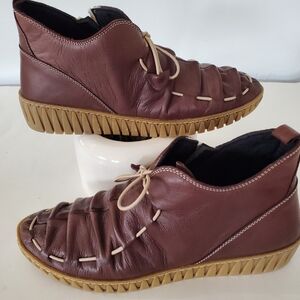 SPRING STEP U.S. 10.5/EU 41 NESPEA Bordeaux Leather Booties Zip Lace Vamp Comfy